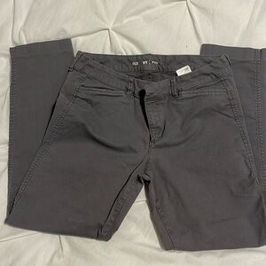 Old Navy pixie pant, size 8